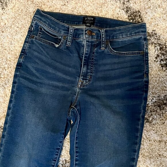 J. Crew 9" High-Rise Skinny Jeans size 27, Inseam 23 - Picture 3 of 11